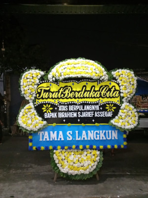 Papan Bunga Duka di Bentiring Permai